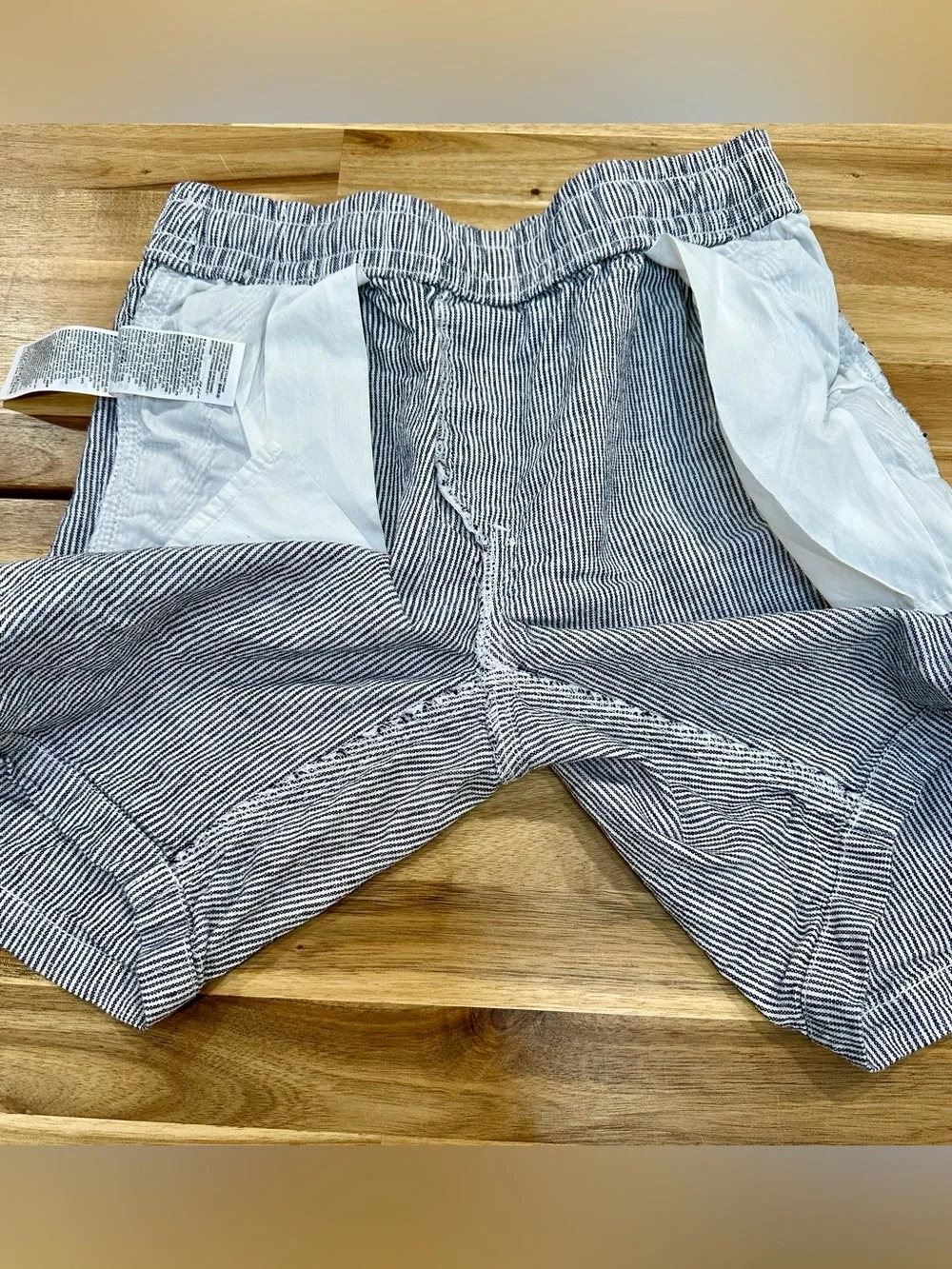 GAP Kids Drawstring Blue and White Striped Shorts Boys 10